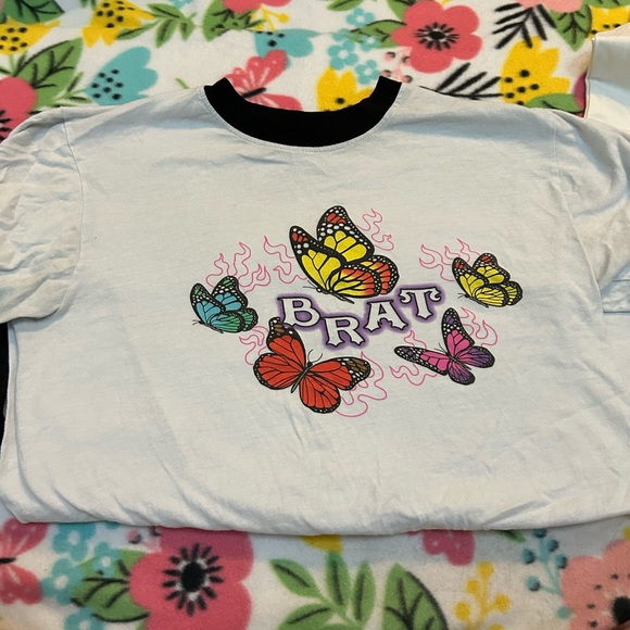 Butterfly Shirt Bundle - Picture 3 of 12